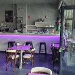 Monkey's Pub Dentro