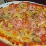 La Mimosa Pizzeria food