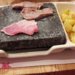 Divin Porcello food