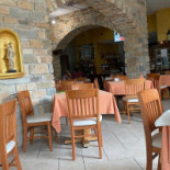 Pizzeria Continental inside