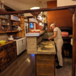 Pizzeria Trattoria Del Volante inside