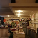 Vecchia Roma inside