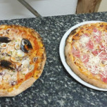 Vecchia Roma food