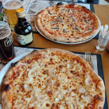 Pizzeria 45 food