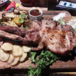 Heretic Braceria Comida