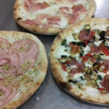 Flying Pizza Comida
