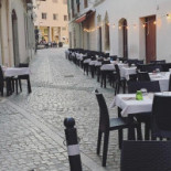 Pizzeria Poco Ma Sempre Exterior