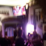 The Corner Pub Dentro