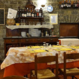 Osteria Pizzeria Da Ivo inside