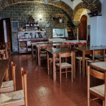Osteria Pizzeria Da Ivo inside