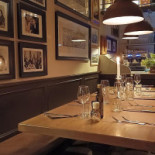 Osteria Del Toscano Dante E Ciccia À l'intérieur