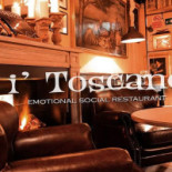 Osteria Del Toscano Dante E Ciccia À l'intérieur