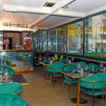 Sushi Royal outside