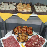 Hooper Art Café Gourou
