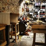 Ca De Matt inside