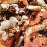 Pizzeria La Lampara Dongo food