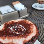 Ovvio Caffè food