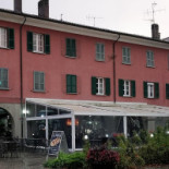 Ovvio Caffè outside