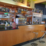 Ella's Cafe E Lounge Dentro