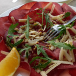 Dai Goggia Comida