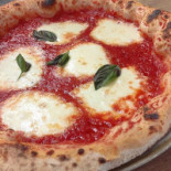 Pizzeria Napoletana O' Garibaldin food