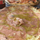Pizzeria Napoletana O' Garibaldin food
