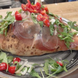Pizzeria Napoletana O' Garibaldin food
