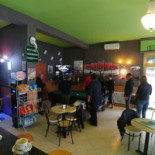 Ella's Cafe E Lounge Dentro
