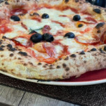 Pizzeria Napul'è food