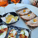 Cafe' Florian food