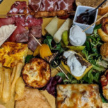 Osteria Cavatappi food