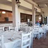 Assisi Dal Carfagna À l'intérieur