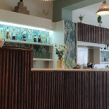 Makai Hawaii Bastia Umbra inside
