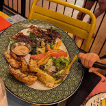Doppio Malto San Teodoro food