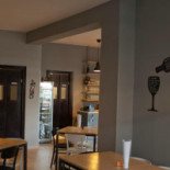 Umami Beer Dentro