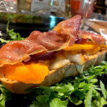 Umami Beer Comida