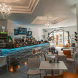 Orange Cafe À l'intérieur