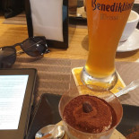 M Cafe Pizza Speisekarte