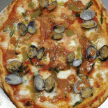 Pizzeria Attenti A Quei Due Nourriture
