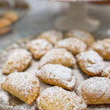 Bon Bons Pasticceria Dolci Sardi Alghero Via Einaudi Boisson