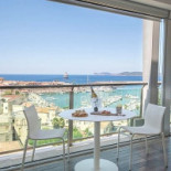 Blau Skybar Exterior