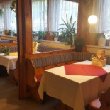 Villasole Pizzeria Dentro