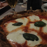 Convivium Contemporary Pizza&bistrot Comida