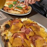 Convivium Contemporary Pizza&bistrot Comida