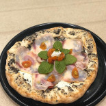 Pizzeria La Bussola