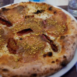 Mezzopieno Nourriture