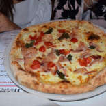 Mezzopieno Nourriture