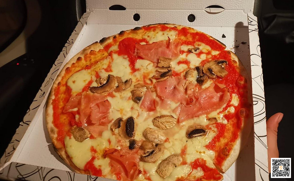 La Rustica Comida