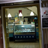 Gelateria La Voglia Matta Exterior