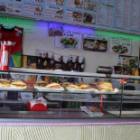 Pizzeria Paninoteca Il Ritrovo Dei Gabbiani À l'intérieur